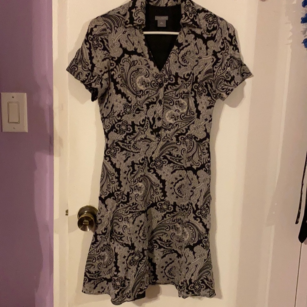 Anne Taylor 6p cute dress. Soft cloth good state